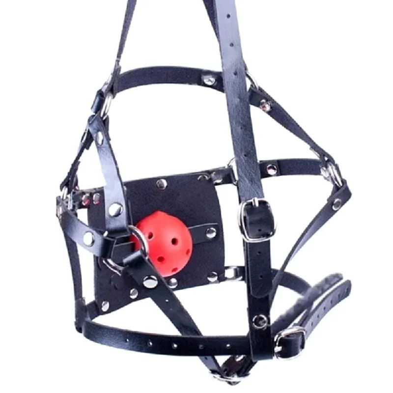 bondage-harness-muzzle-gag